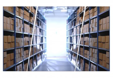 Купити вішаки оптом